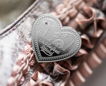 2025broche zilversfeer